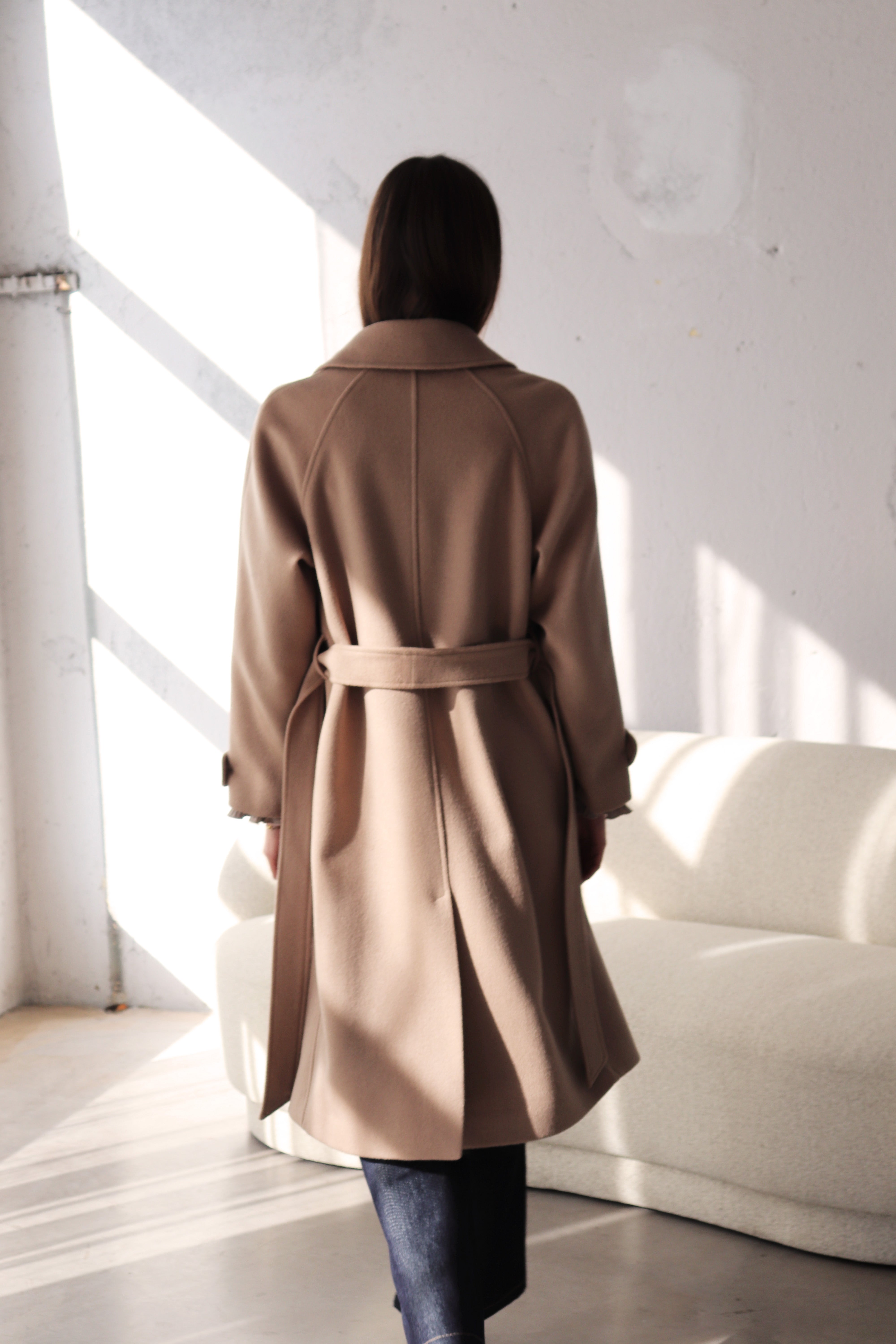 ПАЛТО СЪС СКРИТО ЗАКОПЧАВАНЕ