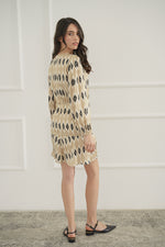 КЪСА БЕЖОВА РОКЛЯ С ПРИНТ