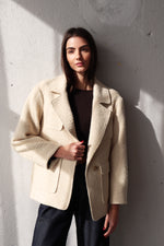 ВЪЛНЕН БЛЕЙЗЪР ОТ БУКЛЕ