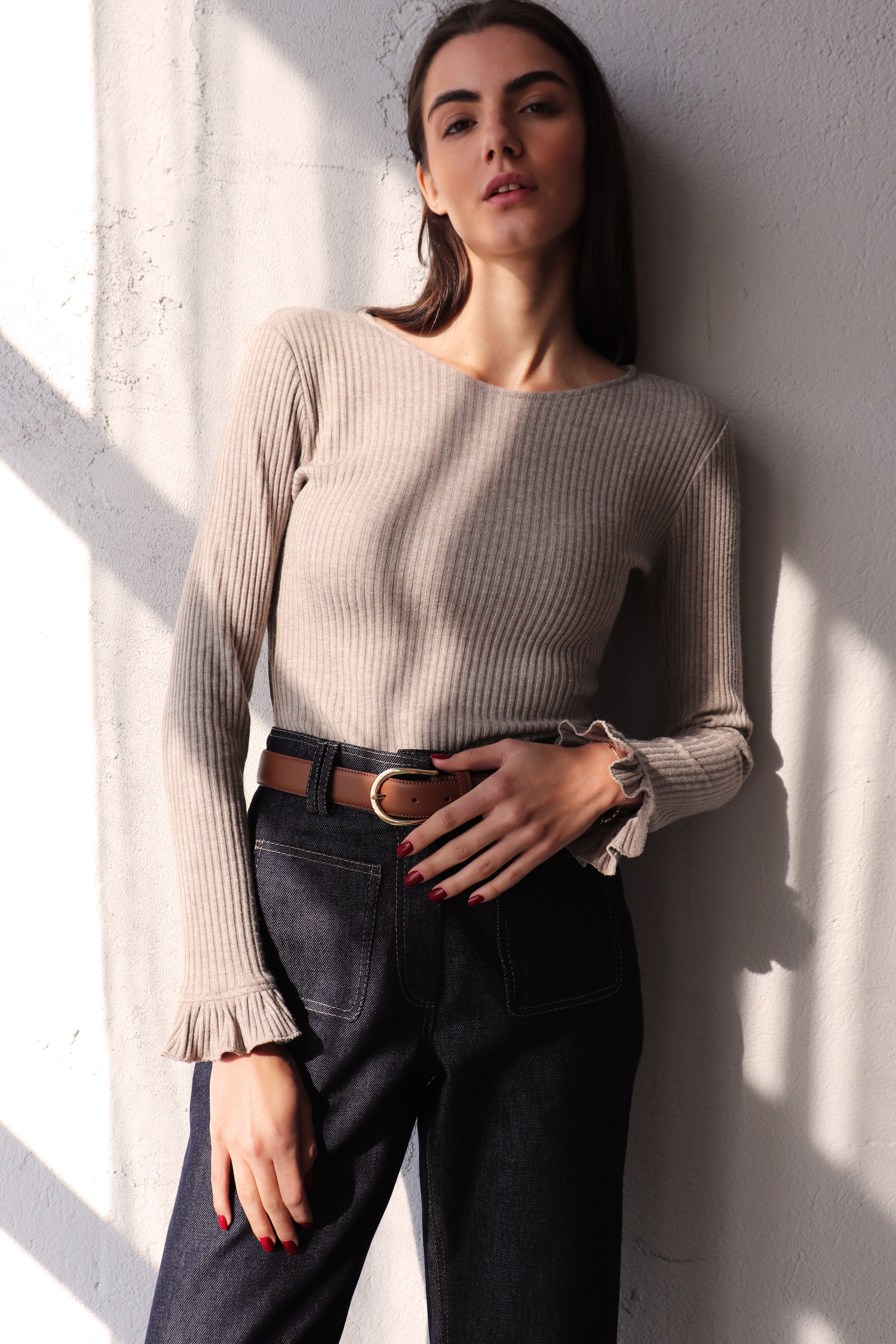 РИПСЕНА БЛУЗА С КЪДРИ В РЪКАВИТЕ