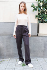 КАФЯВ СВОБОДЕН ПАНТАЛОН С ВРЪЗКИ