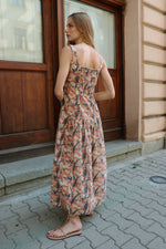 РОКЛЯ С НАБОРИ И ЦВЕТЯ