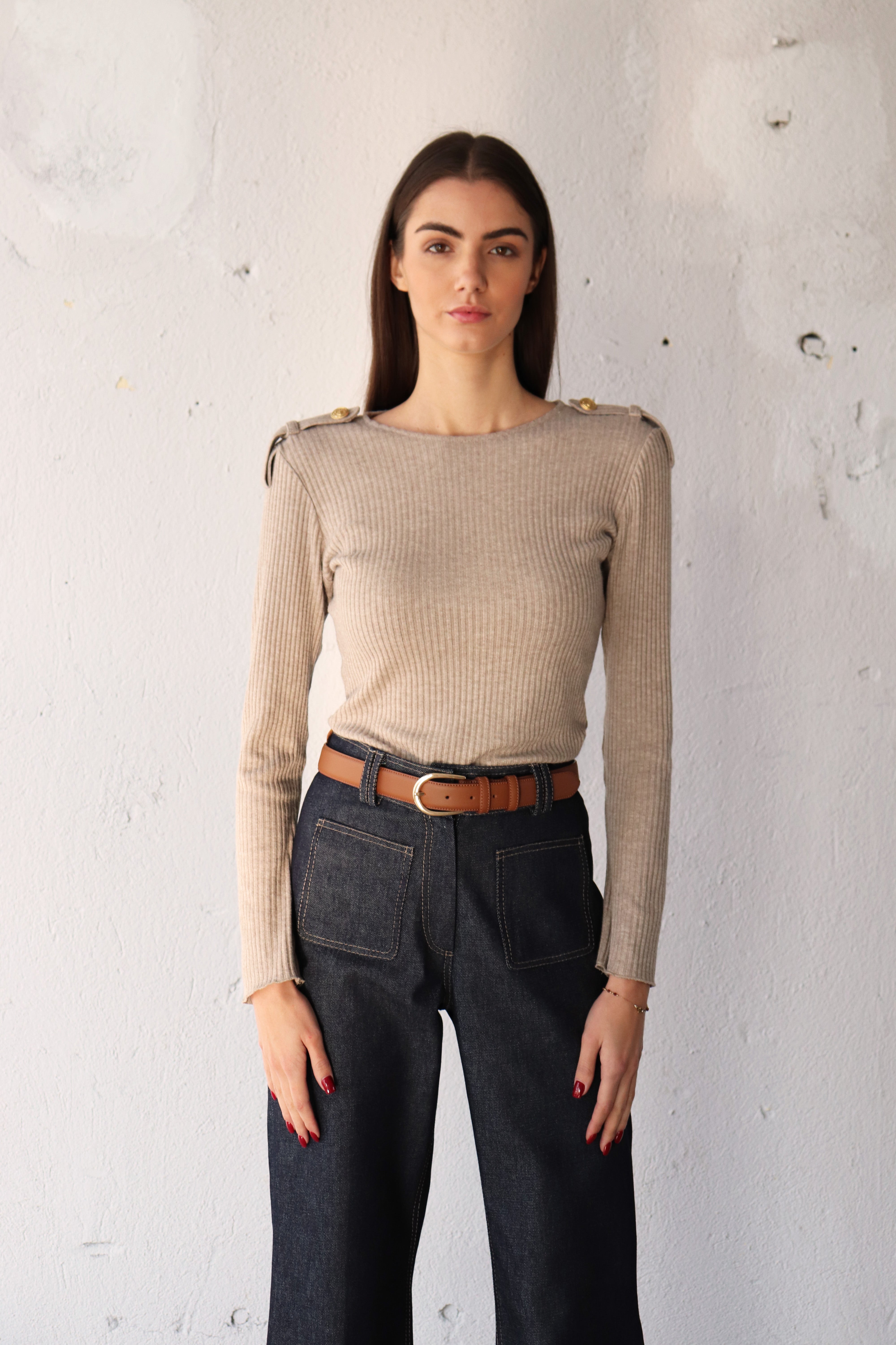 РИПСЕНА БЛУЗА С ПАГОНИ