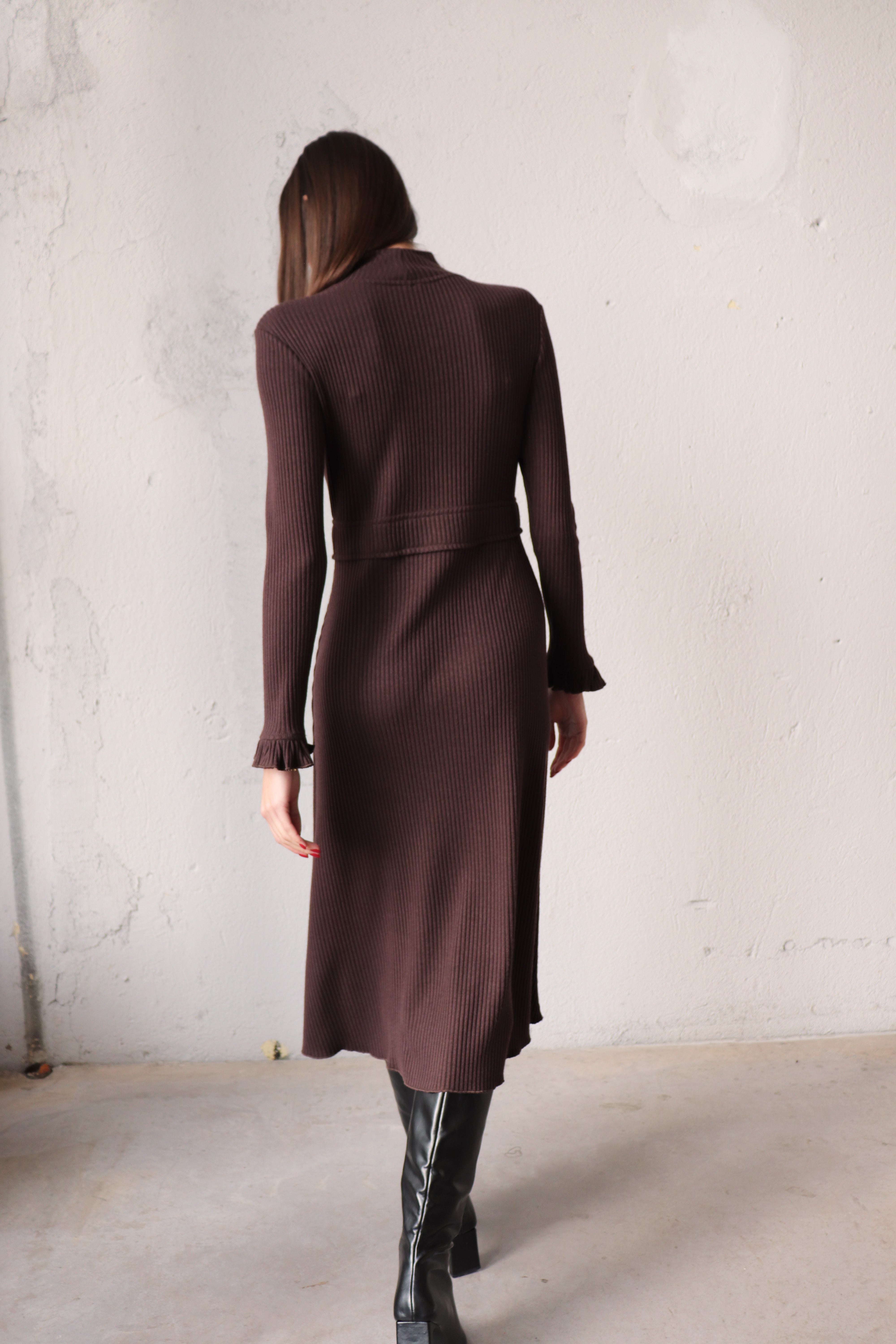 ДЪЛГА РИПСЕНА РОКЛЯ В КАФЯВО