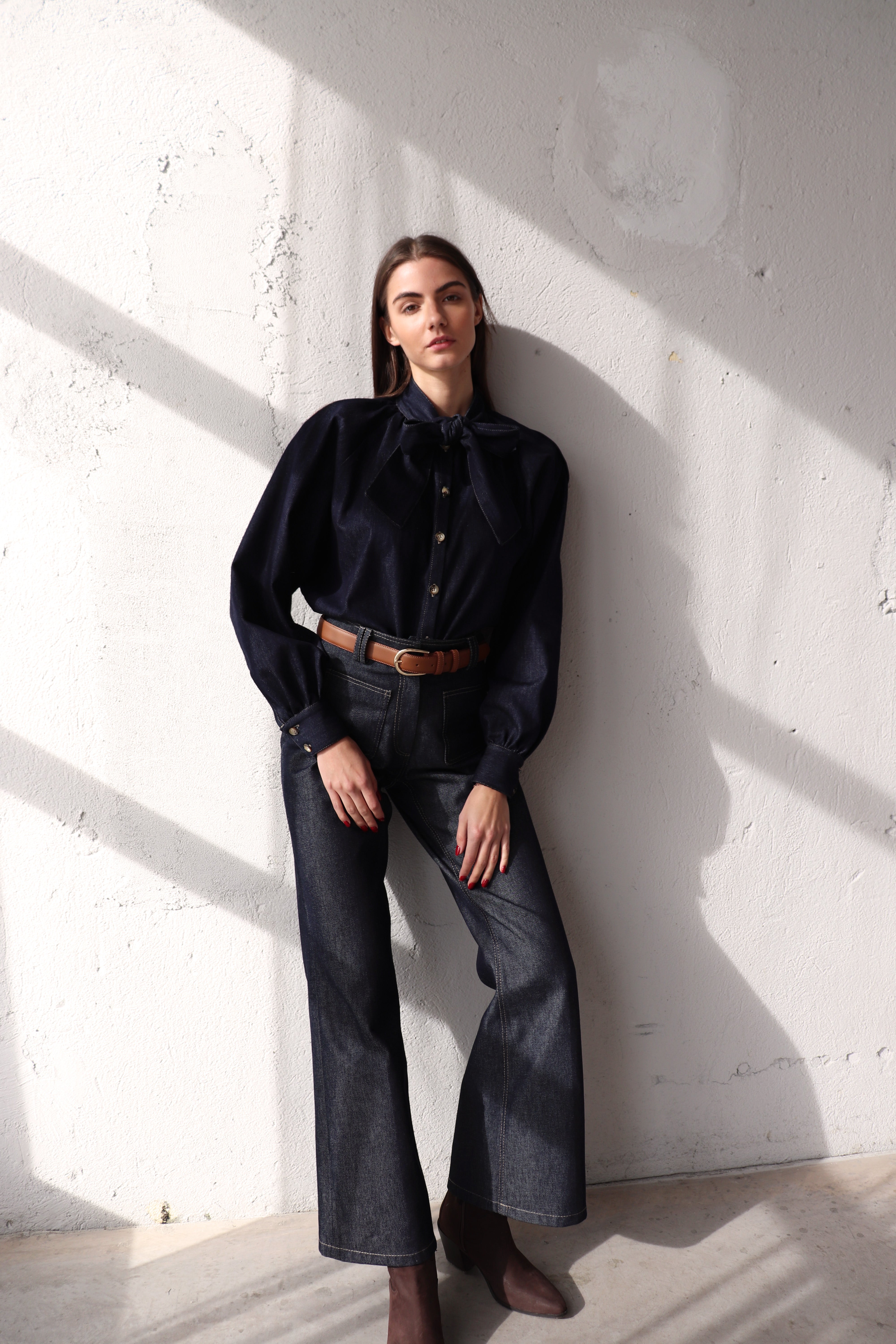 РИЗА ОТ СУРОВ ДЕНИМ