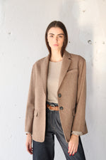 БЕЖОВ ВЪЛНЕН БЛЕЙЗЪР