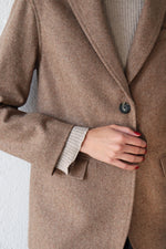 БЕЖОВ ВЪЛНЕН БЛЕЙЗЪР