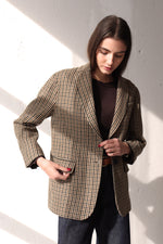 БЛЕЙЗЪР ОТ ПЕПИТ