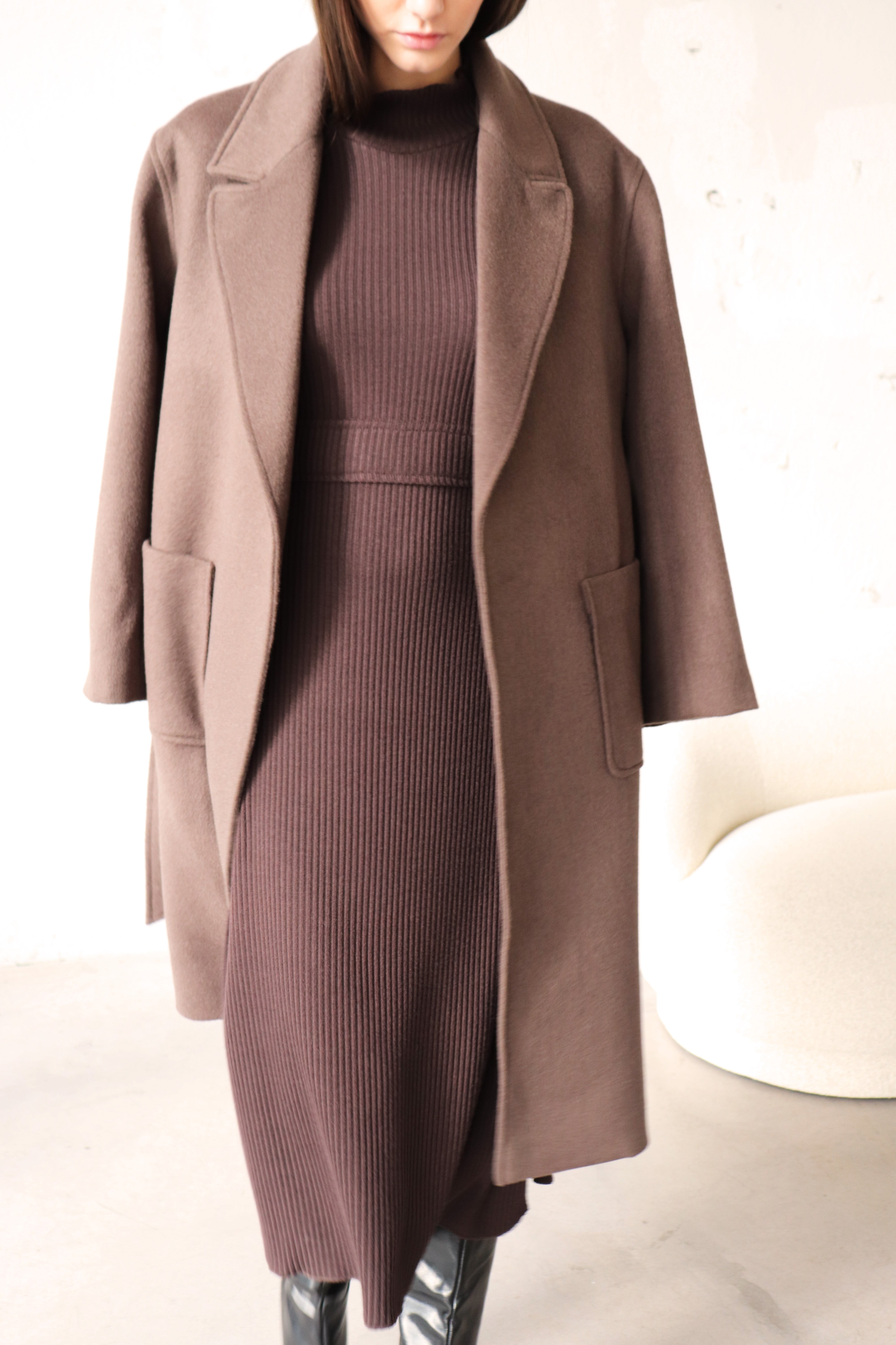 ДЪЛГА РИПСЕНА РОКЛЯ В КАФЯВО