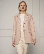 ЕДНОРЕДЕН БЛЕЙЗЪР