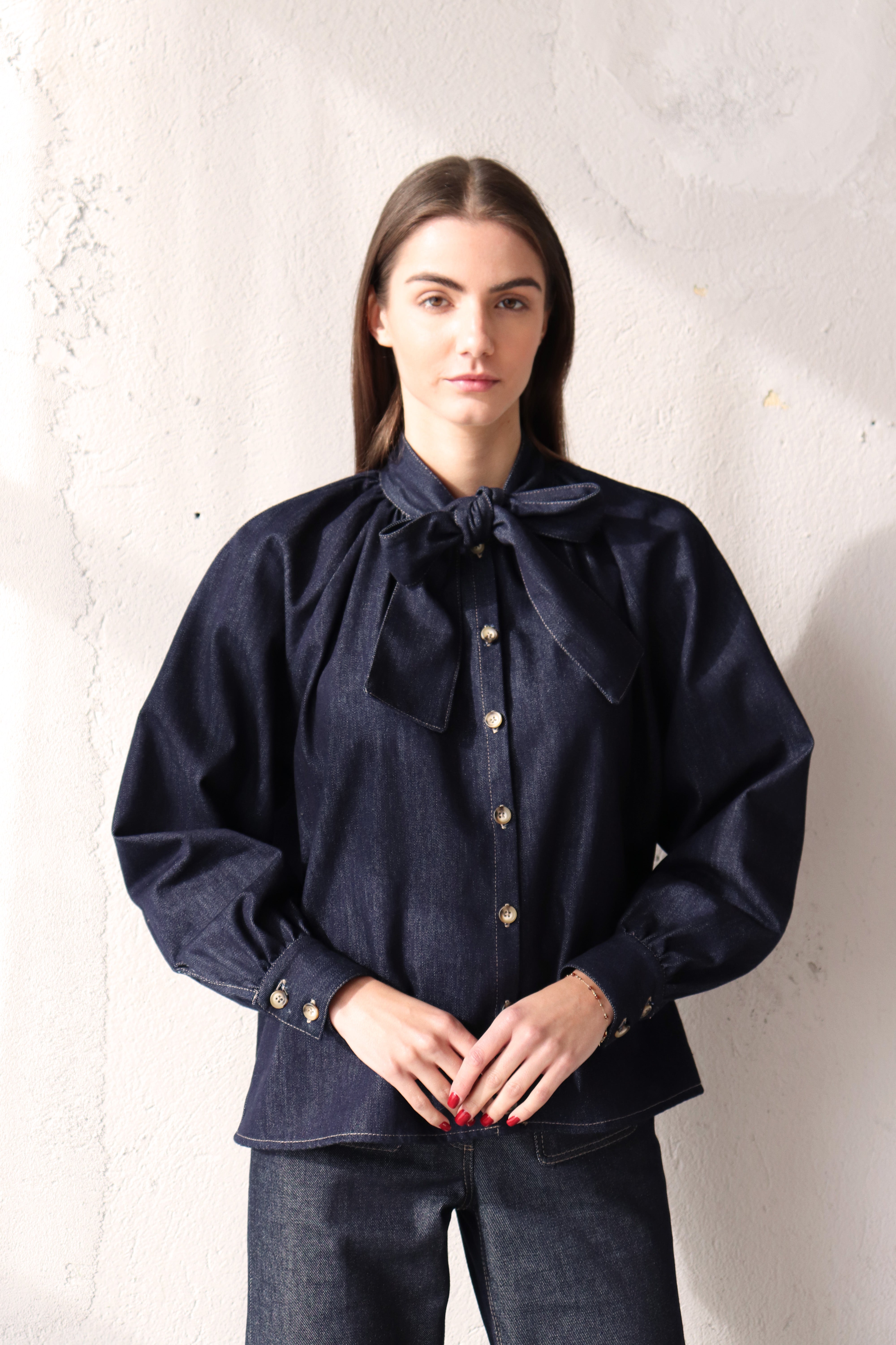 РИЗА ОТ СУРОВ ДЕНИМ