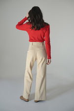 БЕЖОВ ПАНТАЛОН