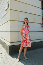 КЪСА ЛЕНЕНА РОКЛЯ С НАБОРИ