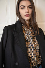 ЧЕРНО КАШМИРЕНО ПАЛТО