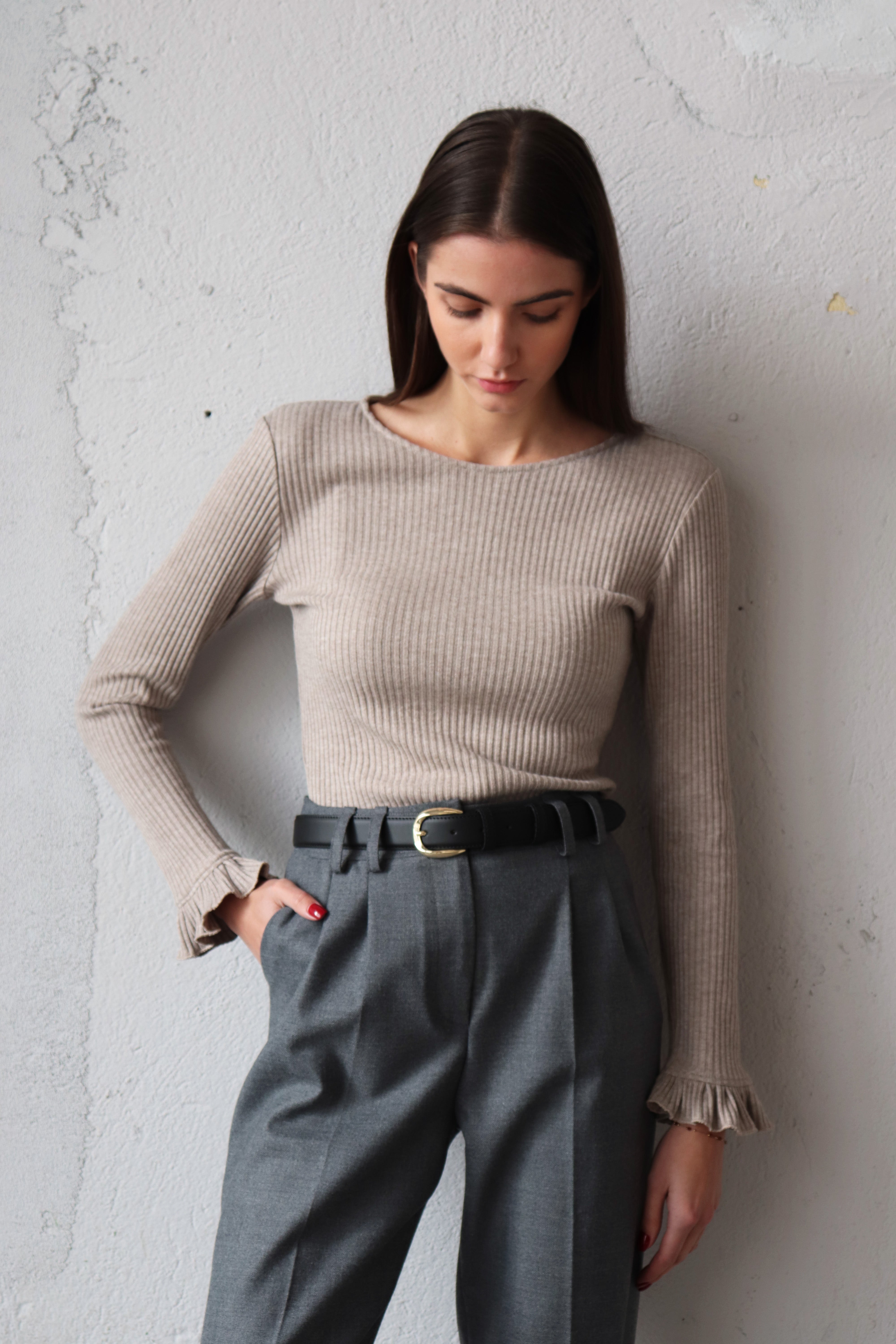 СИВ ПАНТАЛОН ОТ СУРОВА ВЪЛНА