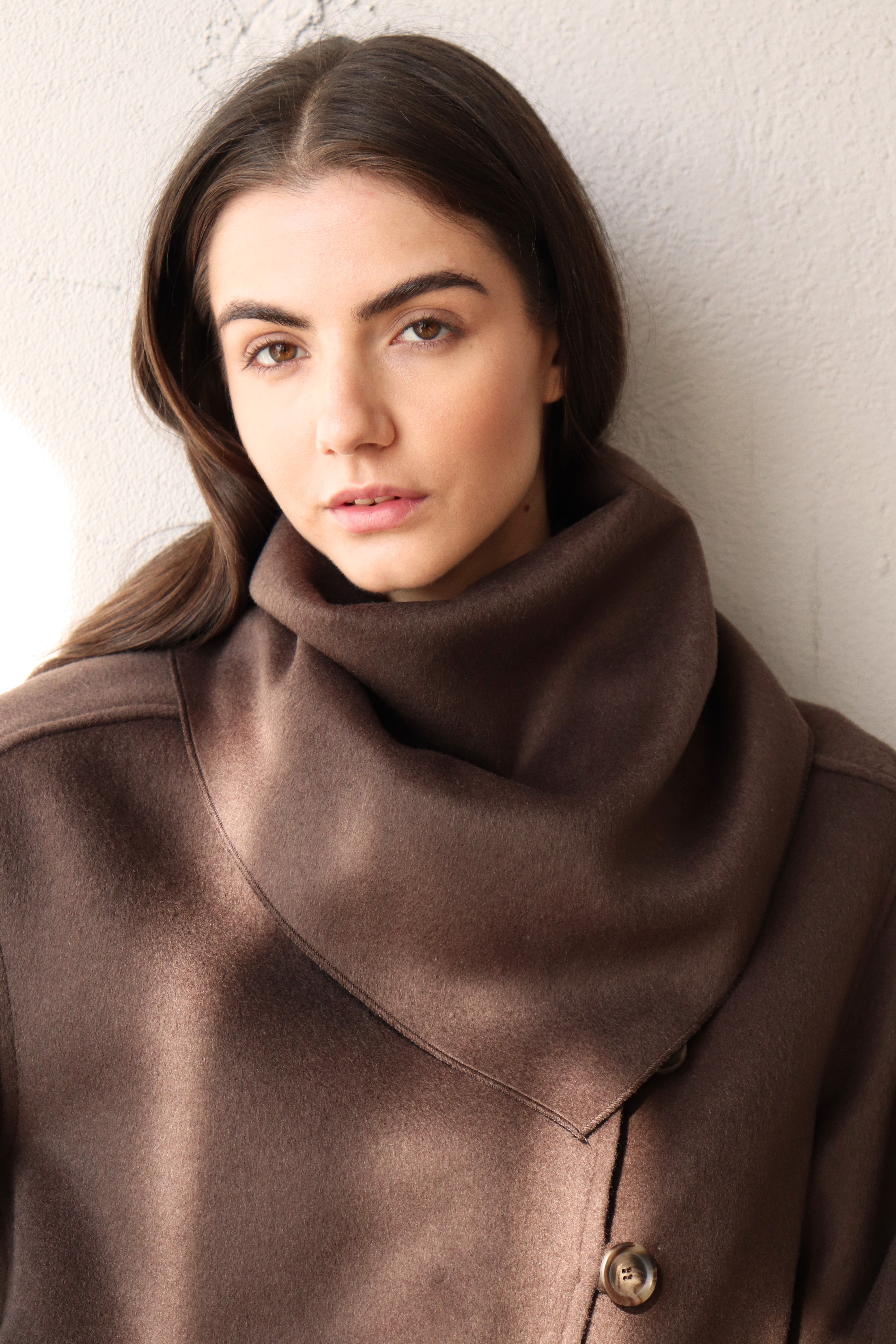 КАФЯВО ЯКЕ С ПРЕХЛУПВАНЕ