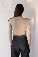 ДЪНКИ ОТ СУРОВ ДЕНИМ