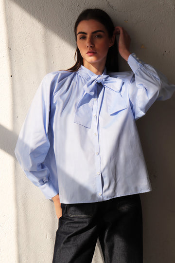 СИНЯ РИЗА С ПАНДЕЛКА - VERYCHI