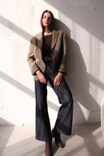 БЛЕЙЗЪР ОТ ПЕПИТ