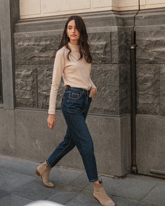 MOM FIT ТЪМНОСИНИ ДЪНКИ