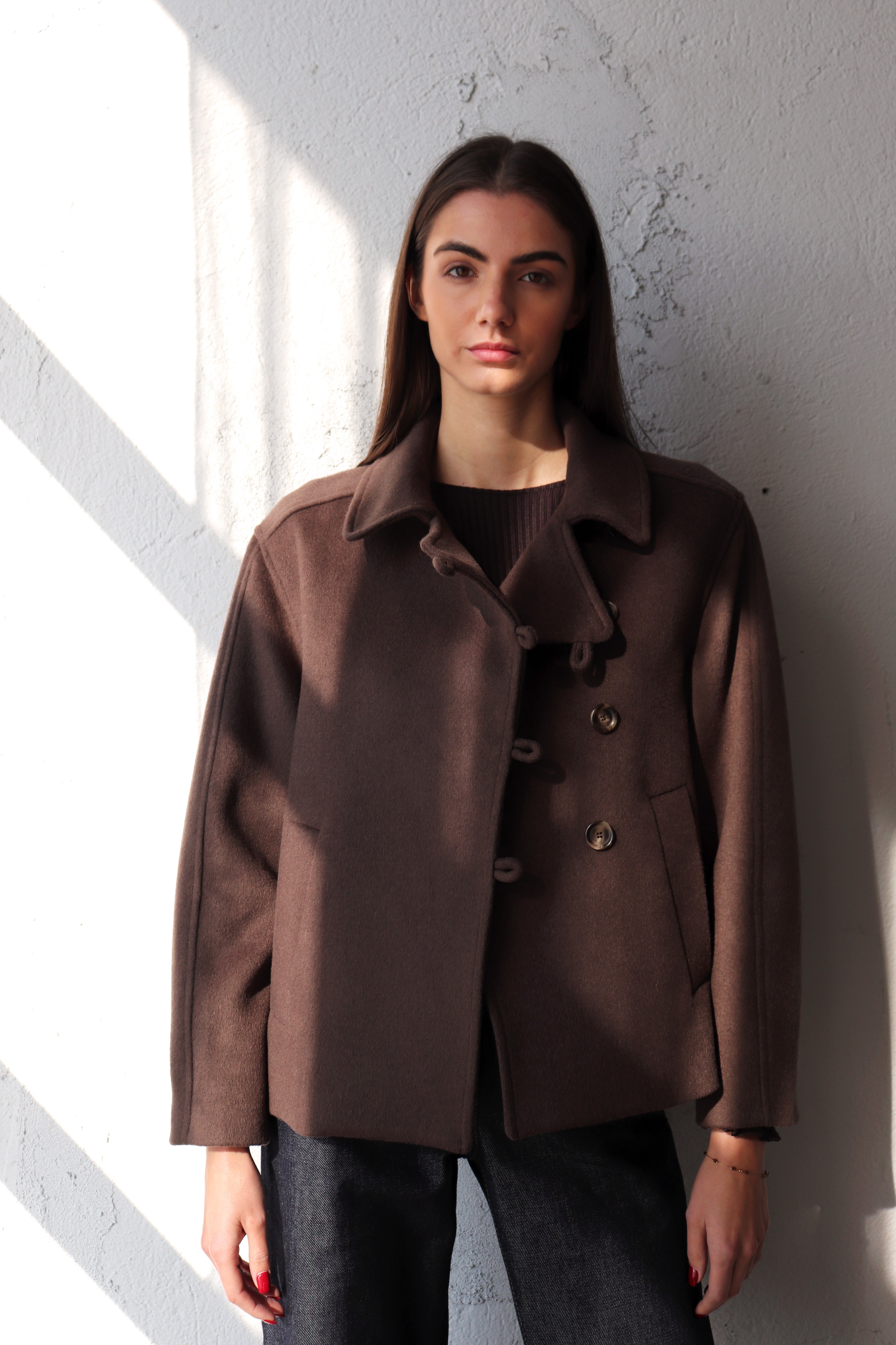 КАФЯВО ЯКЕ С ПРЕХЛУПВАНЕ