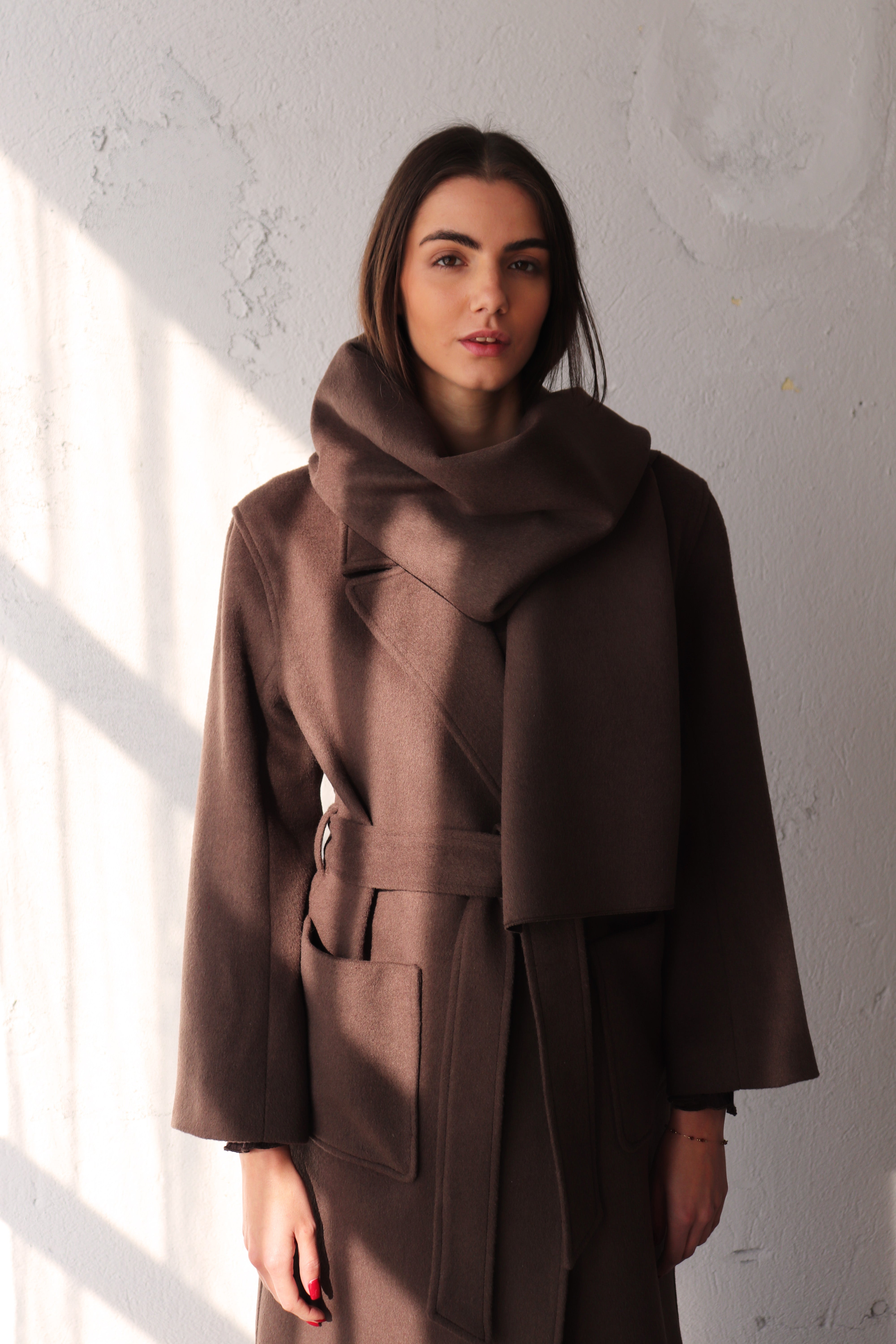 КАФЯВ ШАЛ ОТ ВЪЛНА И КАШМИР