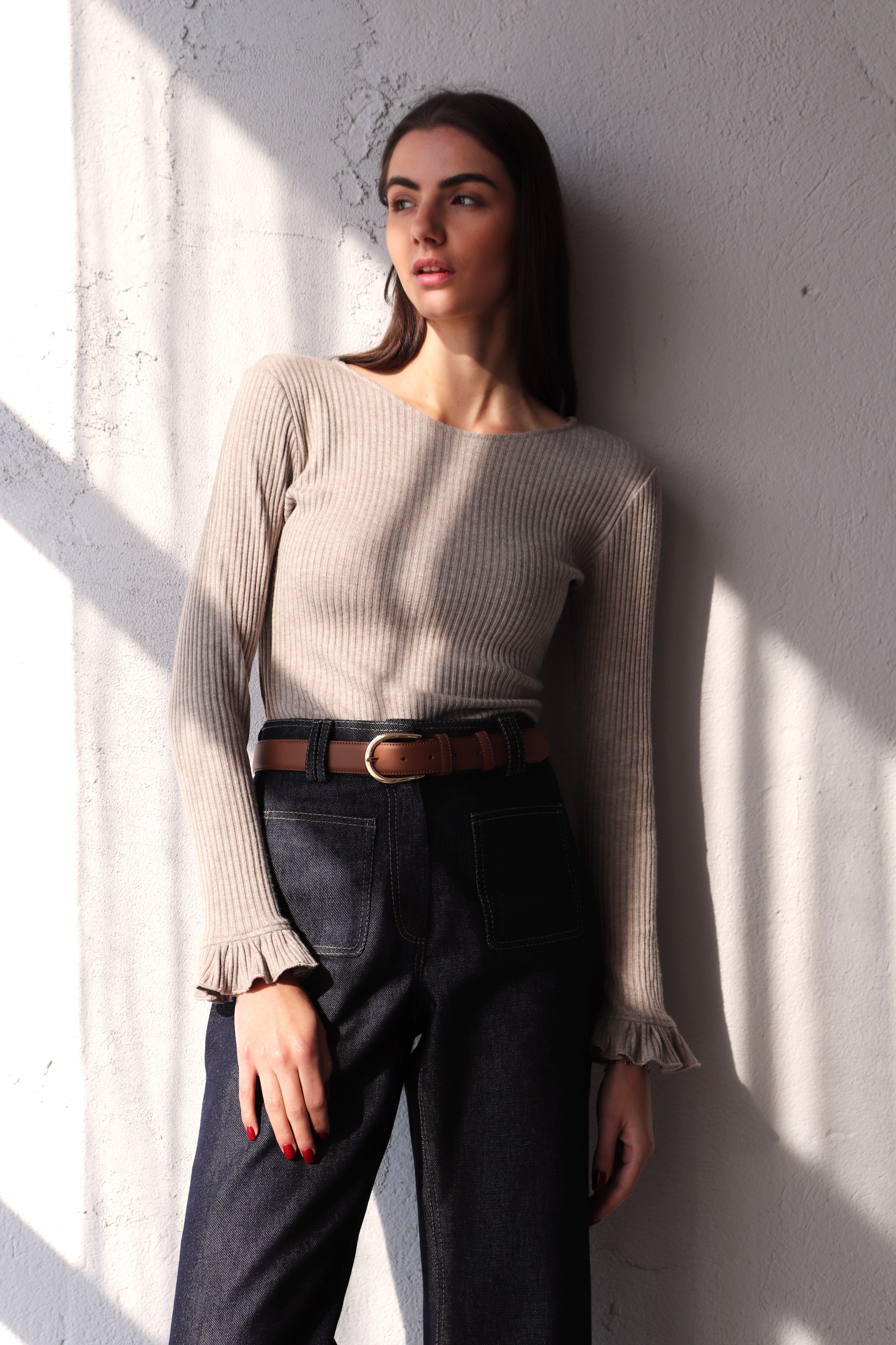 РИПСЕНА БЛУЗА С КЪДРИ В РЪКАВИТЕ