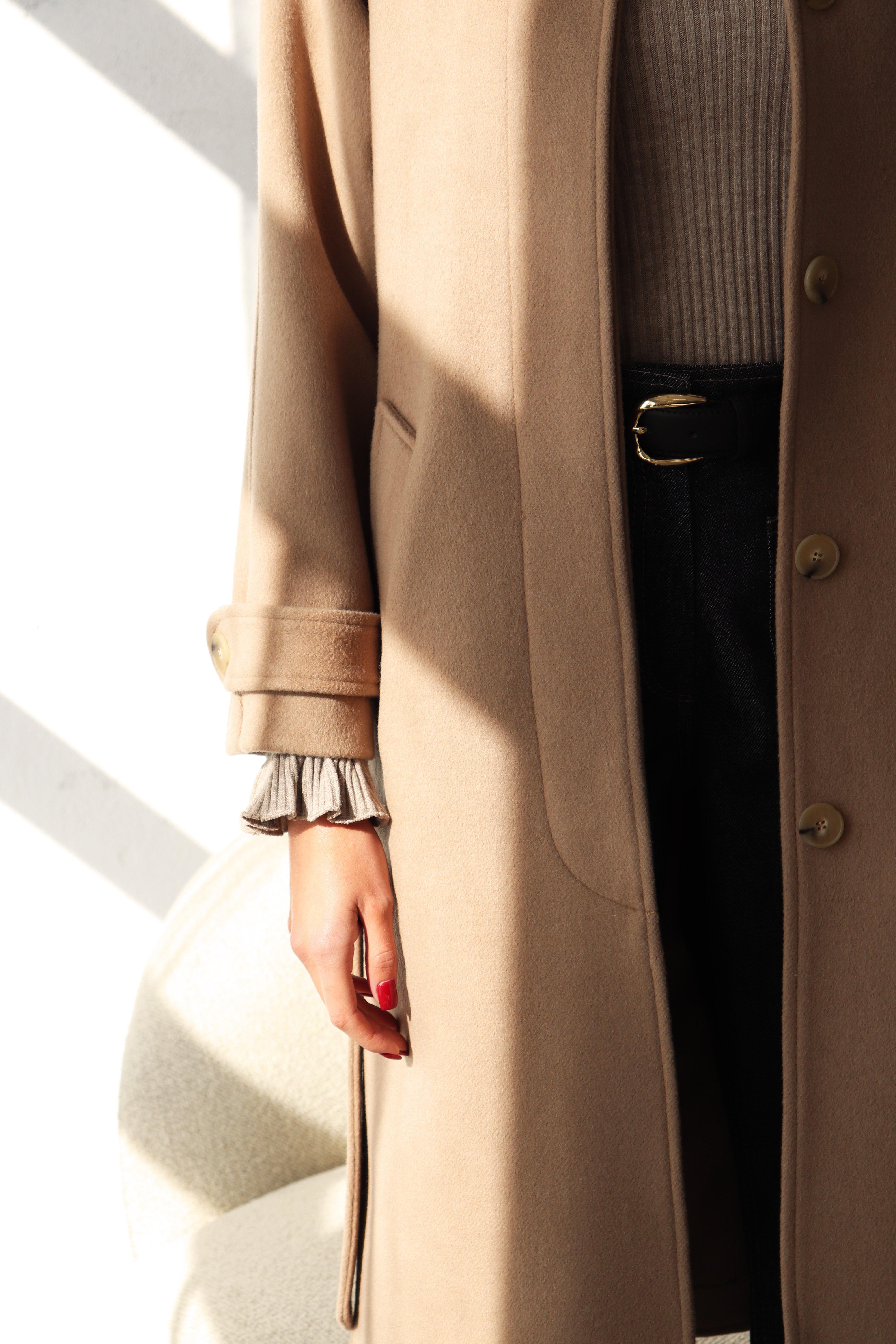 ПАЛТО СЪС СКРИТО ЗАКОПЧАВАНЕ