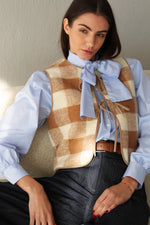 СИНЯ РИЗА С ПАНДЕЛКА