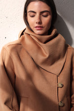 КАМЕЛ ТРИЪГЪЛЕН ШАЛ ОТ ВЪЛНА И КАШМИР