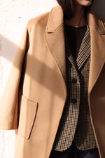 БЛЕЙЗЪР ОТ ПЕПИТ