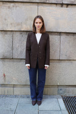 КАФЯВ ЕДНОРЕДЕН БЛЕЙЗЪР БЕЗ РЕВЕР