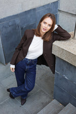 КАФЯВ ЕДНОРЕДЕН БЛЕЙЗЪР БЕЗ РЕВЕР