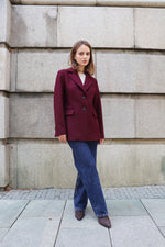 ЕДНОРЕДЕН БЛЕЙЗЪР БОРДО