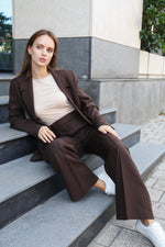 КАФЯВ ПАНТАЛОН СЪС СВОБОДЕН СИЛУЕТ