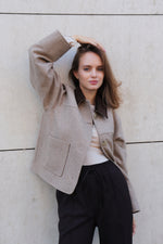 БЕЖОВО КЪСО ВЪЛНЕНО ЯКЕ