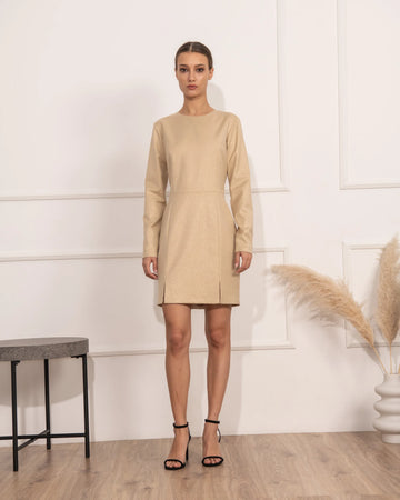 БЛЕСТЯЩА РОКЛЯ С ЕФЕКТЕН ГРЪБ - VERYCHI