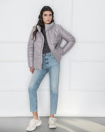 КАПИТОНИРАНО СИВО ЯКЕ