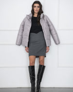 КАПИТОНИРАНО СИВО ЯКЕ